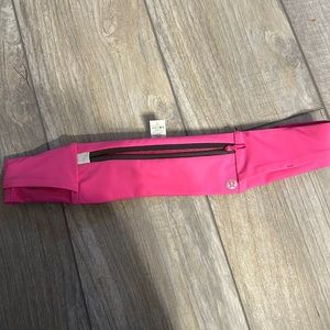Sonic pink fast and free lululemon run belt